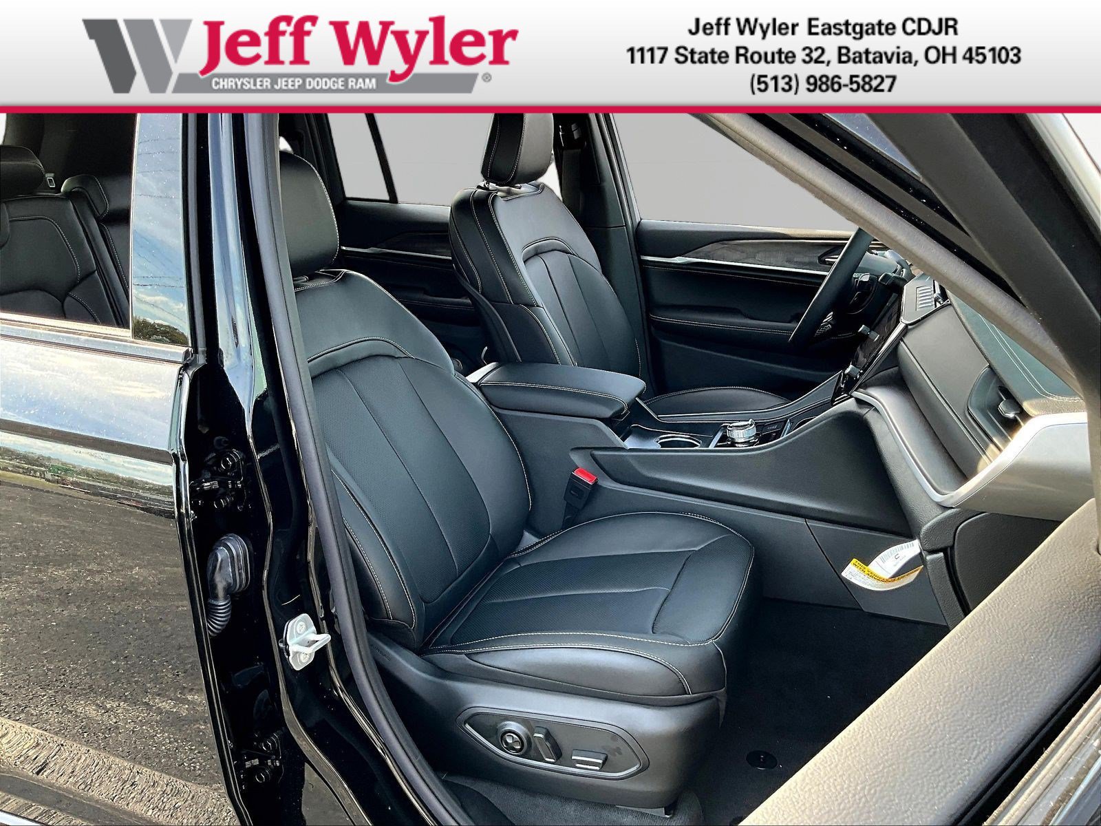 New 2027 Jeep Grand Cherokee Limited AWD/4WD image 19