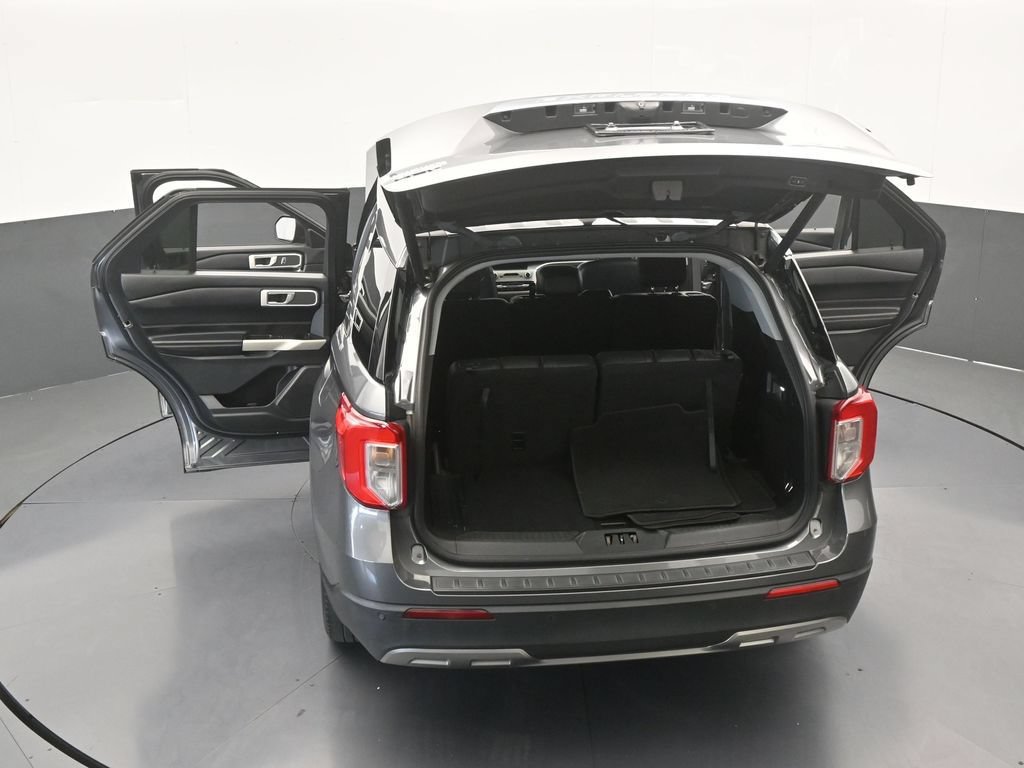 Used 2021 Ford Explorer XLT w/ Equipment Group 202A RWD image 57