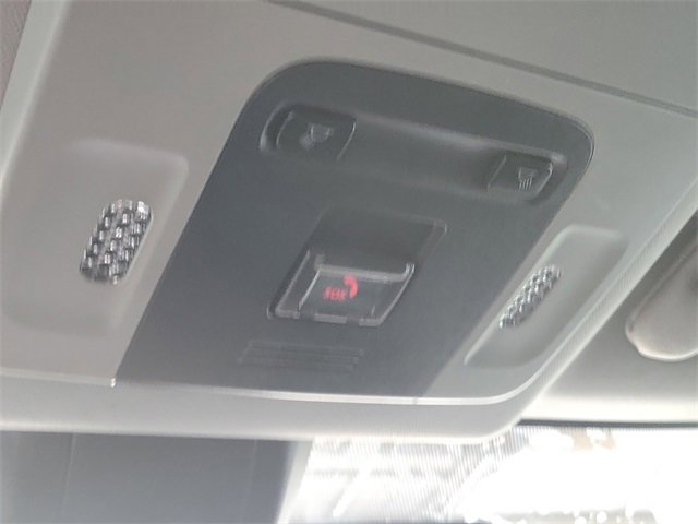 Used 2021 Toyota Camry SE image 16