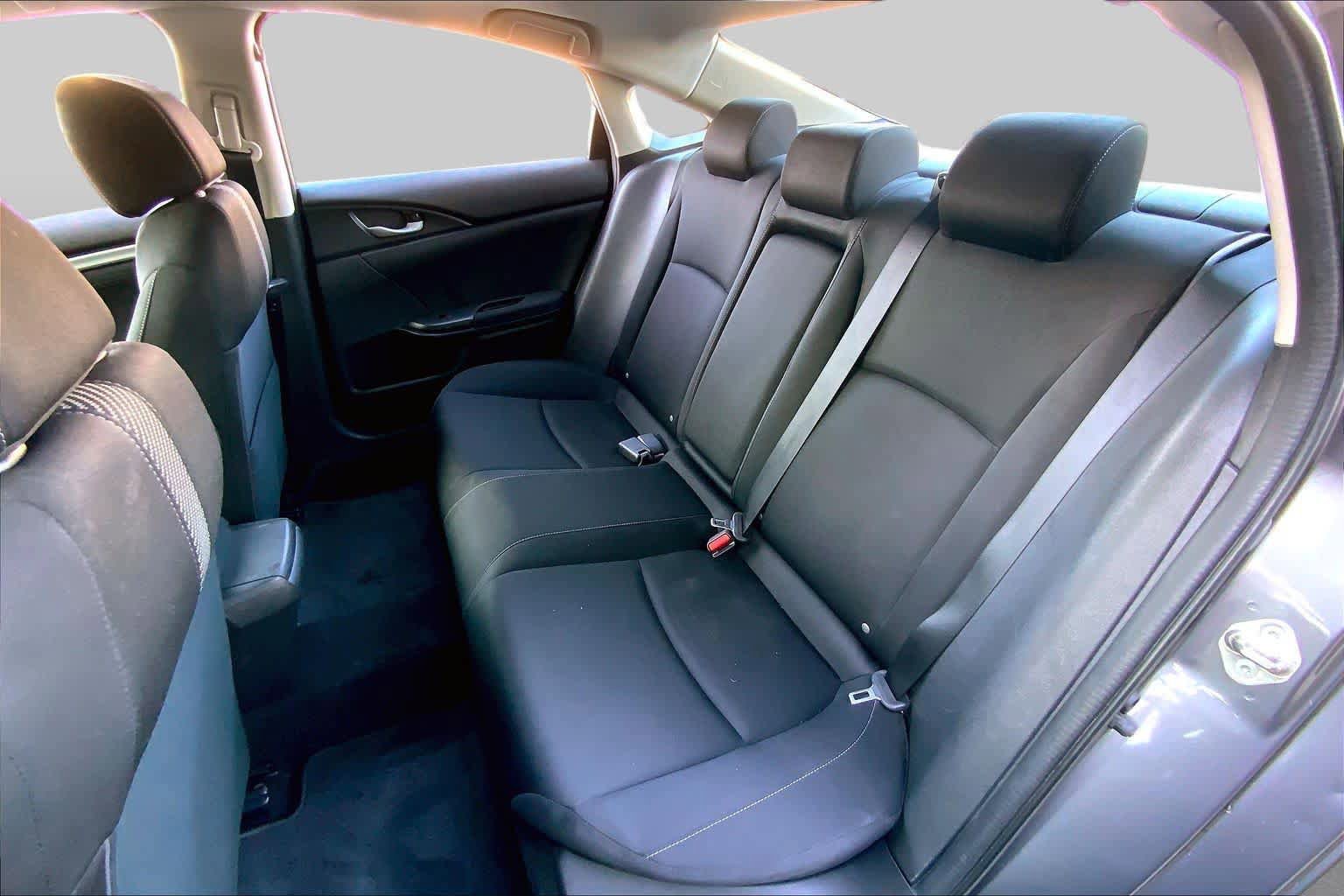 Used 2018 Honda Civic EX image 21