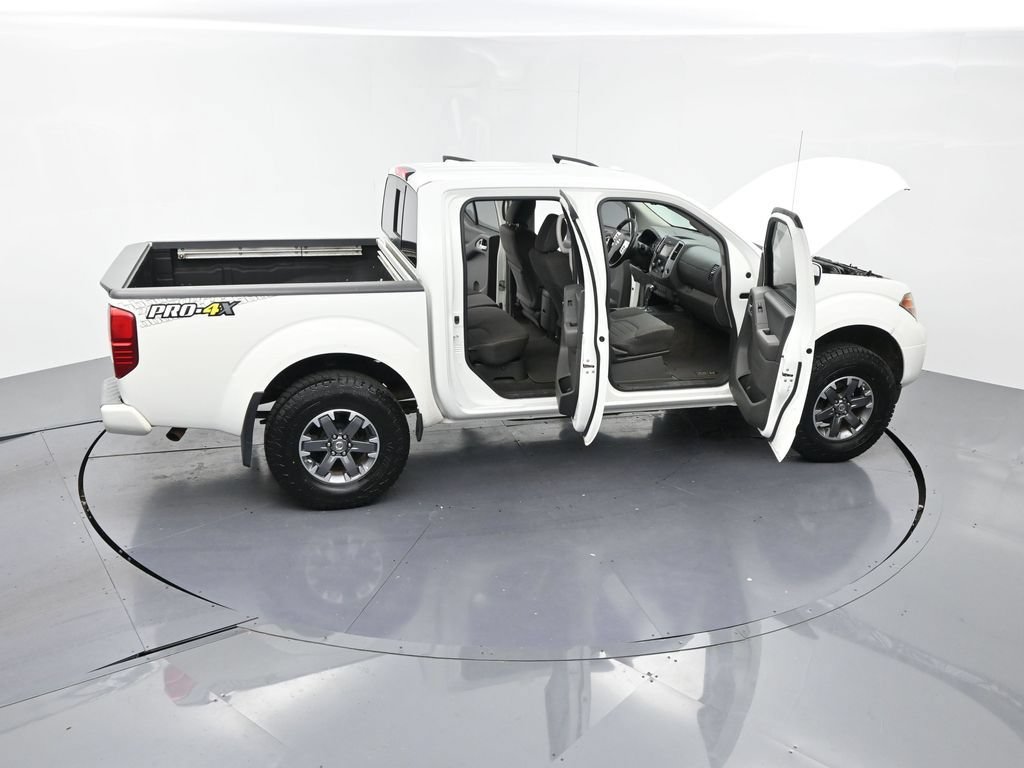 Used 2018 Nissan Frontier PRO-4X AWD/4WD image 27