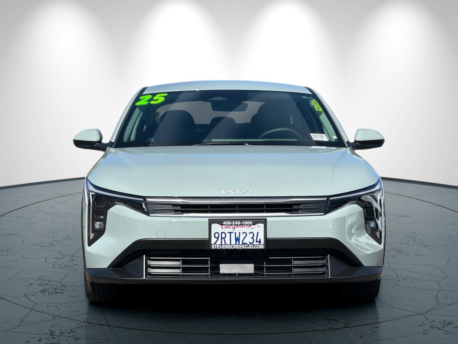 Used 2025 Kia K4 FWD image 9