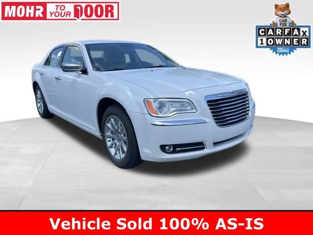 Used 2012 Chrysler 300 Limited RWD image 1
