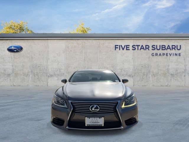 Used 2016 Lexus LS 460 AWD w/ Comfort Package image 3