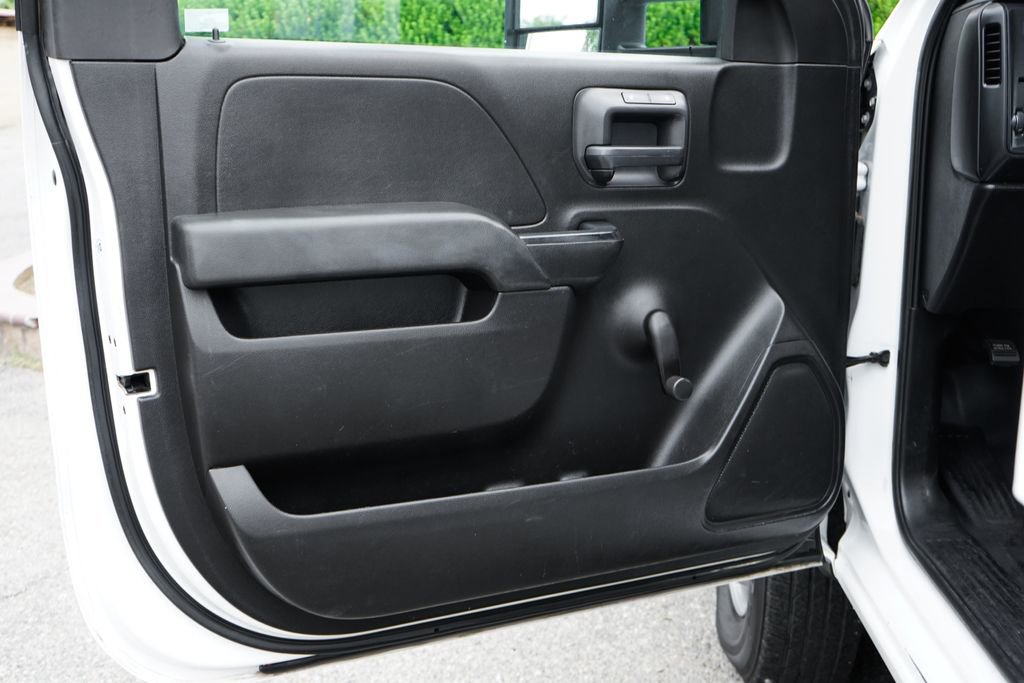 Used 2018 Chevrolet Silverado 3500 W/T RWD image 17