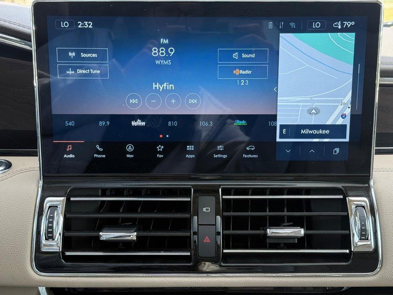 Certified 2024 Lincoln Navigator Reserve AWD/4WD image 21