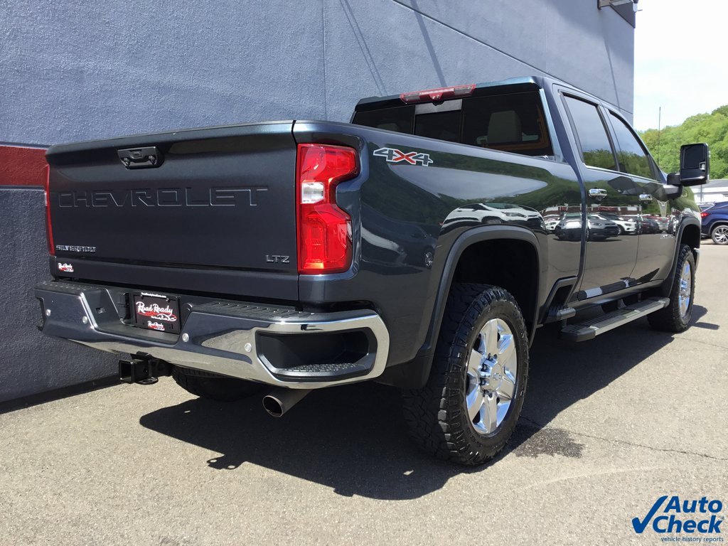 Used 2020 Chevrolet Silverado 3500 LTZ w/ LTZ Premium Package image 10