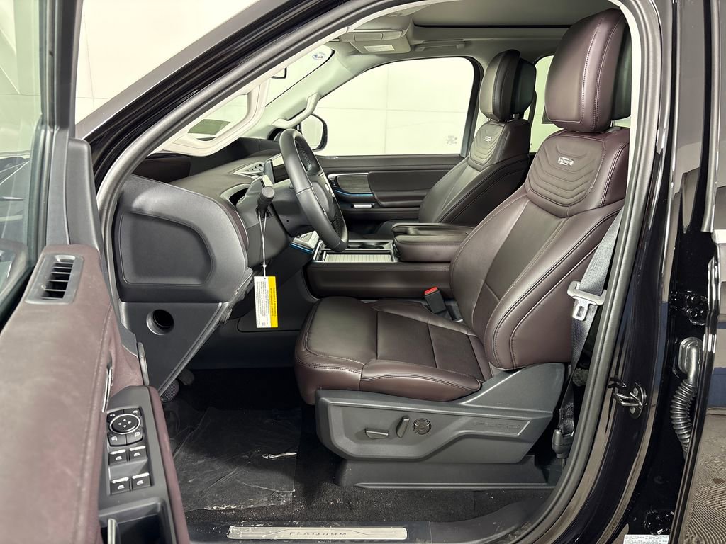 New 2026 Ford Expedition Platinum image 23