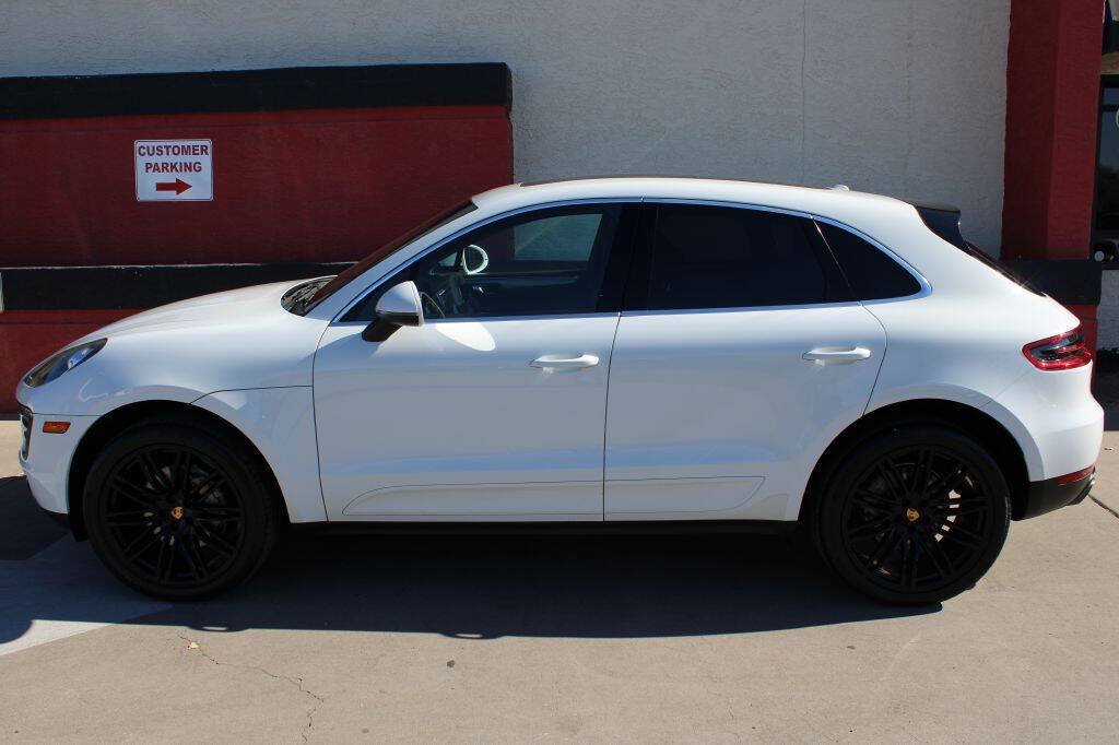 Used 2016 Porsche Macan S AWD/4WD image 2