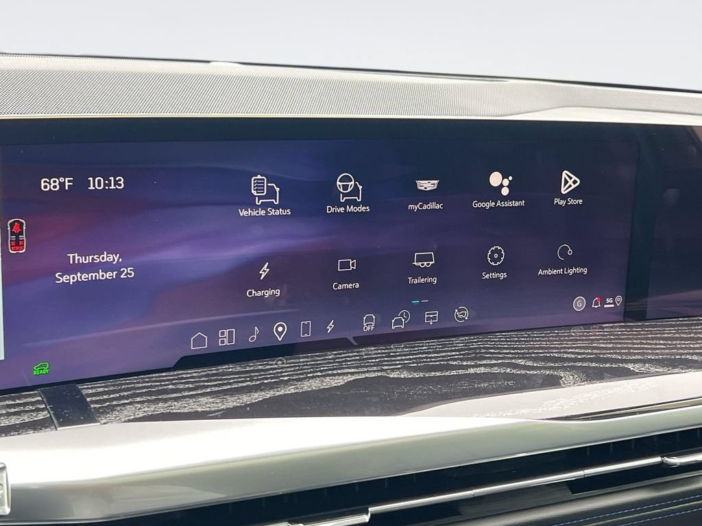 New 2026 Cadillac Escalade IQL Luxury AWD/4WD image 17