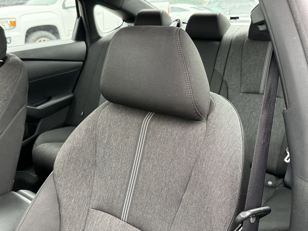 Used 2023 Honda Accord Sport image 3