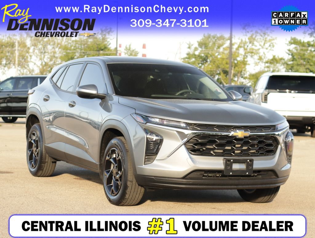 Used 2025 Chevrolet Trax LS w/ LS Convenience Package FWD video 1