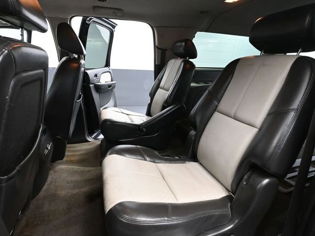 Used 2008 Chevrolet Suburban LT w/ LT Preferred Equipment Group image 37