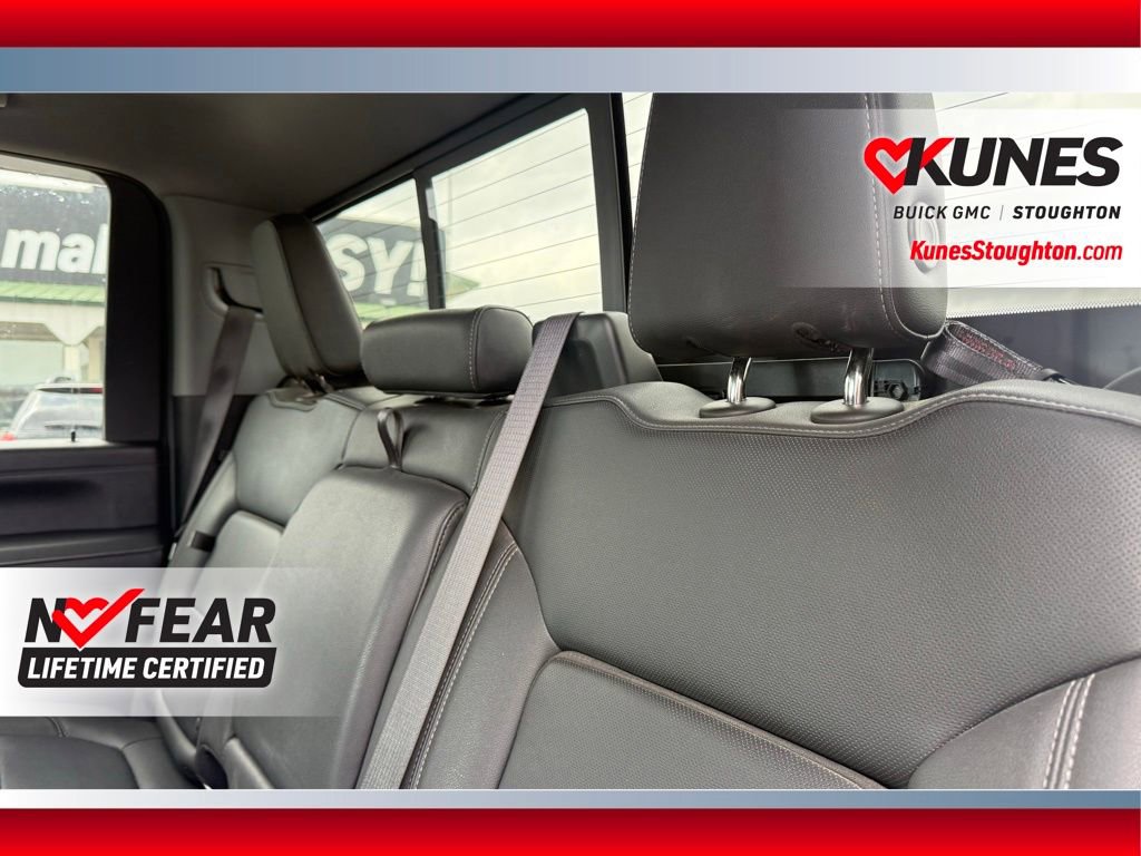 Used 2023 GMC Sierra 2500 SLT image 41