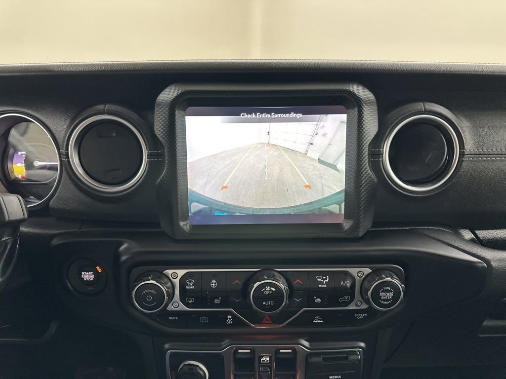 Used 2023 Jeep Wrangler Unlimited Sahara w/ Cold Weather Group image 37