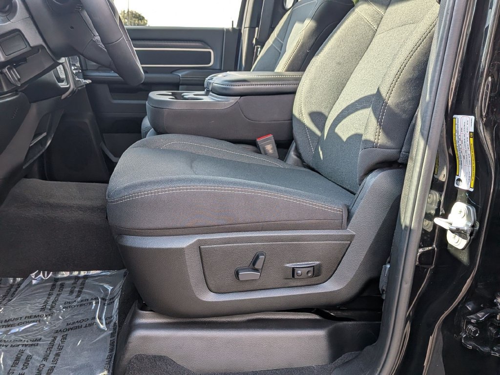 Used 2026 RAM 2500 Big Horn AWD/4WD image 10