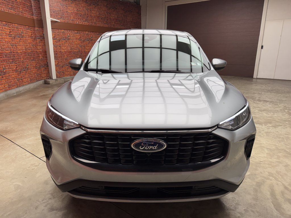Certified 2023 Ford Escape Active w/ Tech Pack #2 AWD/4WD image 8