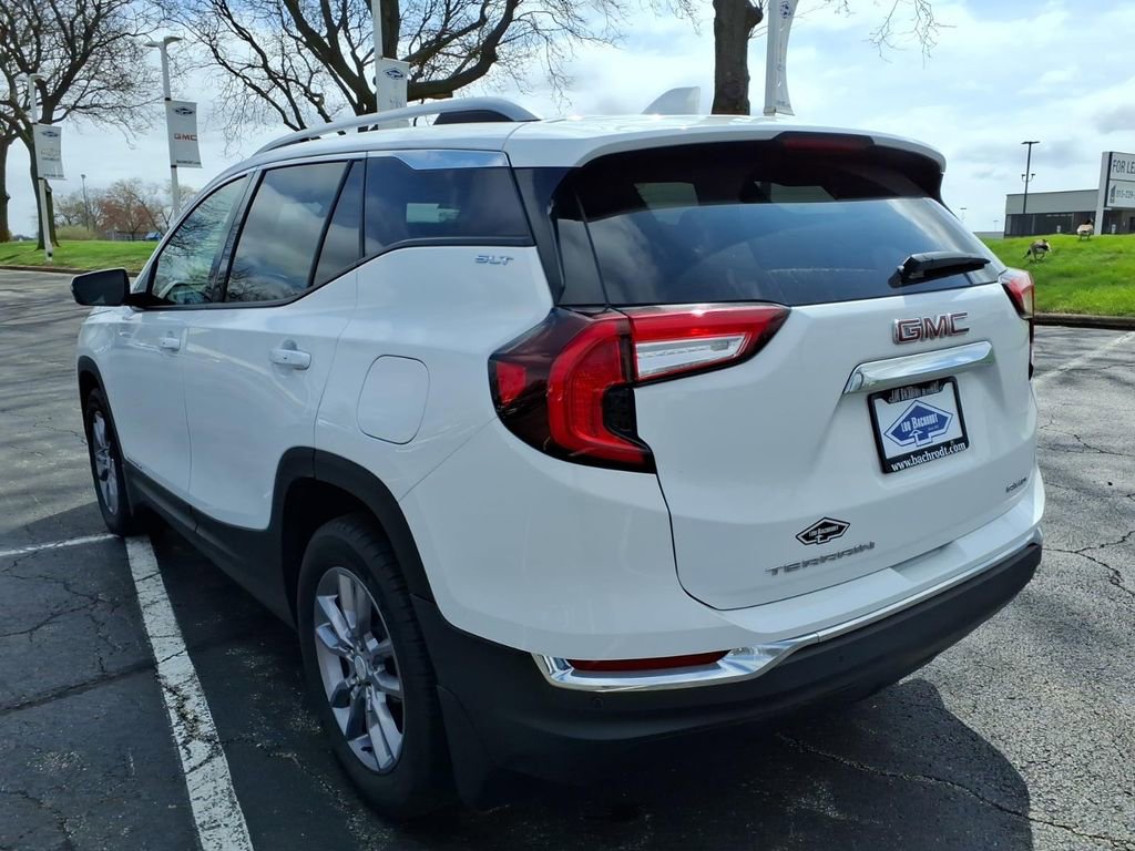 Certified 2024 GMC Terrain SLT image 5