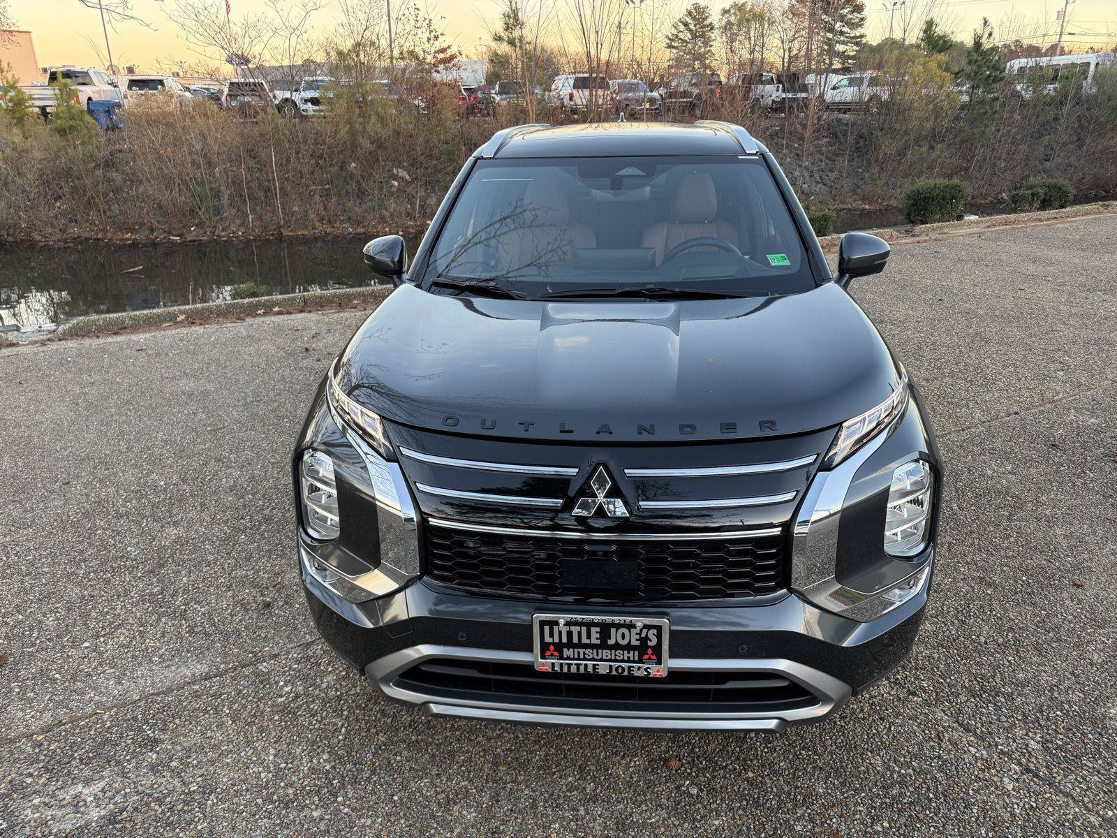 New 2026 Mitsubishi Outlander SEL FWD image 14