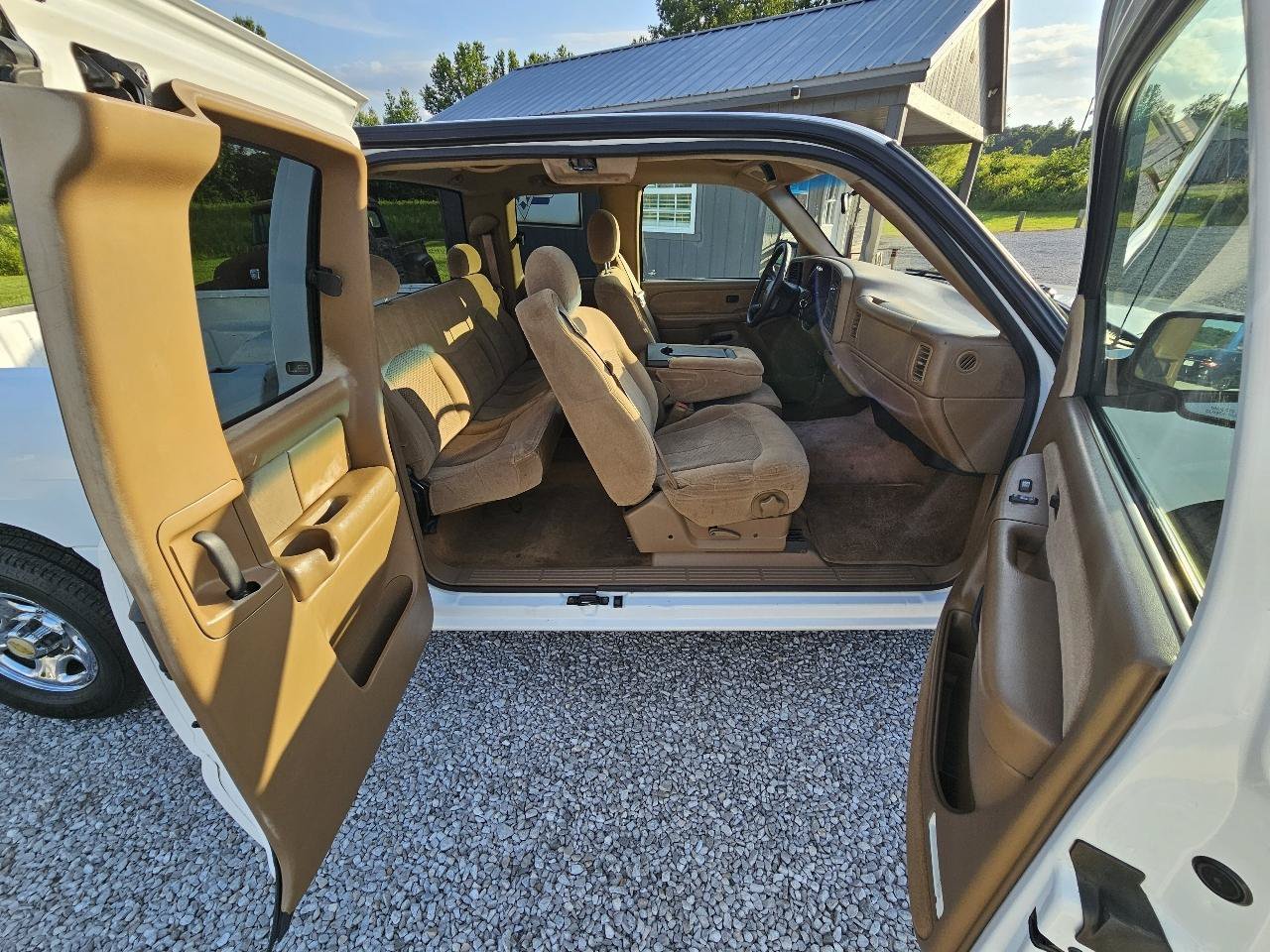 Used 2000 Chevrolet Silverado 1500 LS RWD image 20