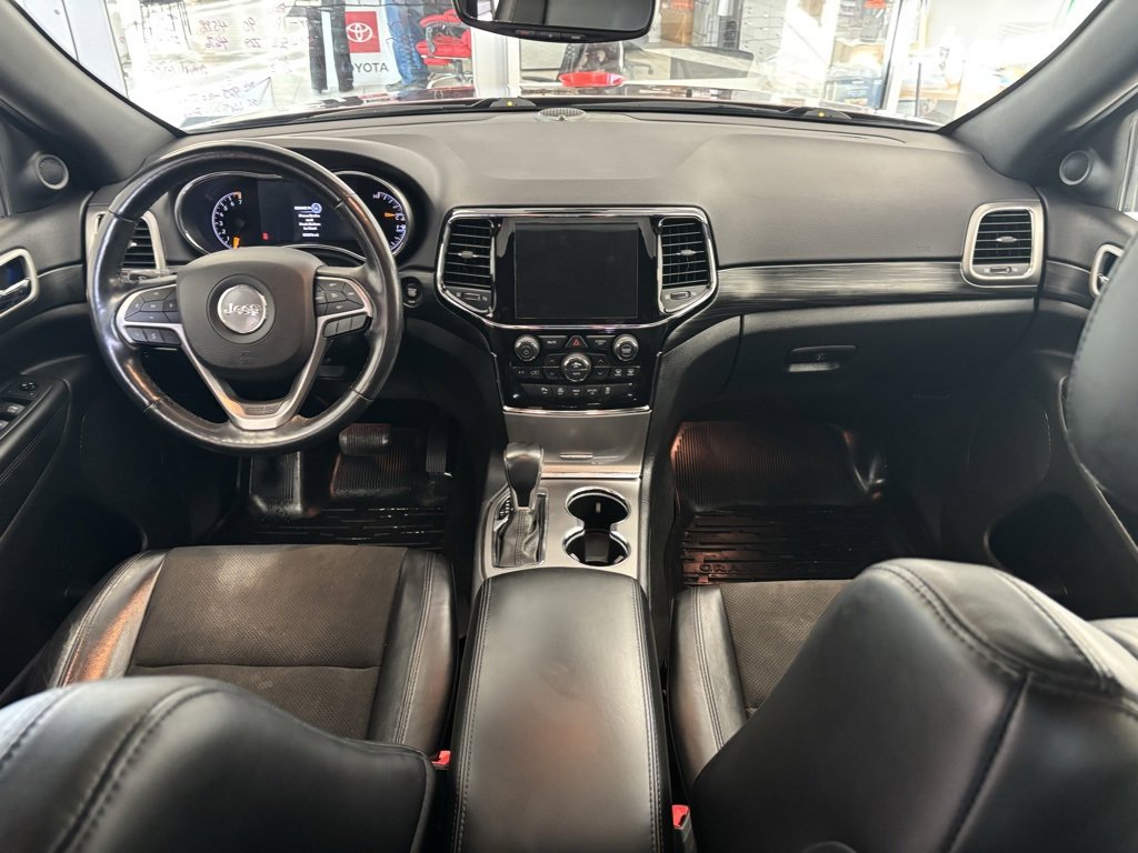 Used 2020 Jeep Grand Cherokee Altitude image 20