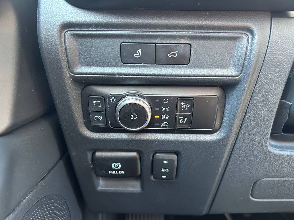 Used 2023 Ford Expedition Platinum image 21