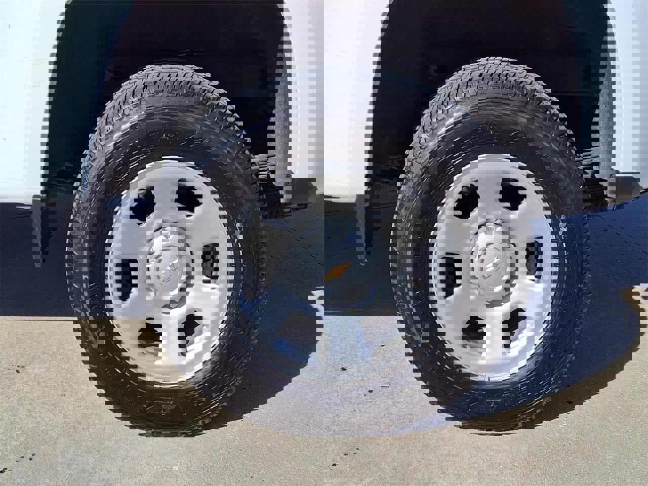 Used 2022 Chevrolet Colorado W/T w/ WT Convenience Package image 3