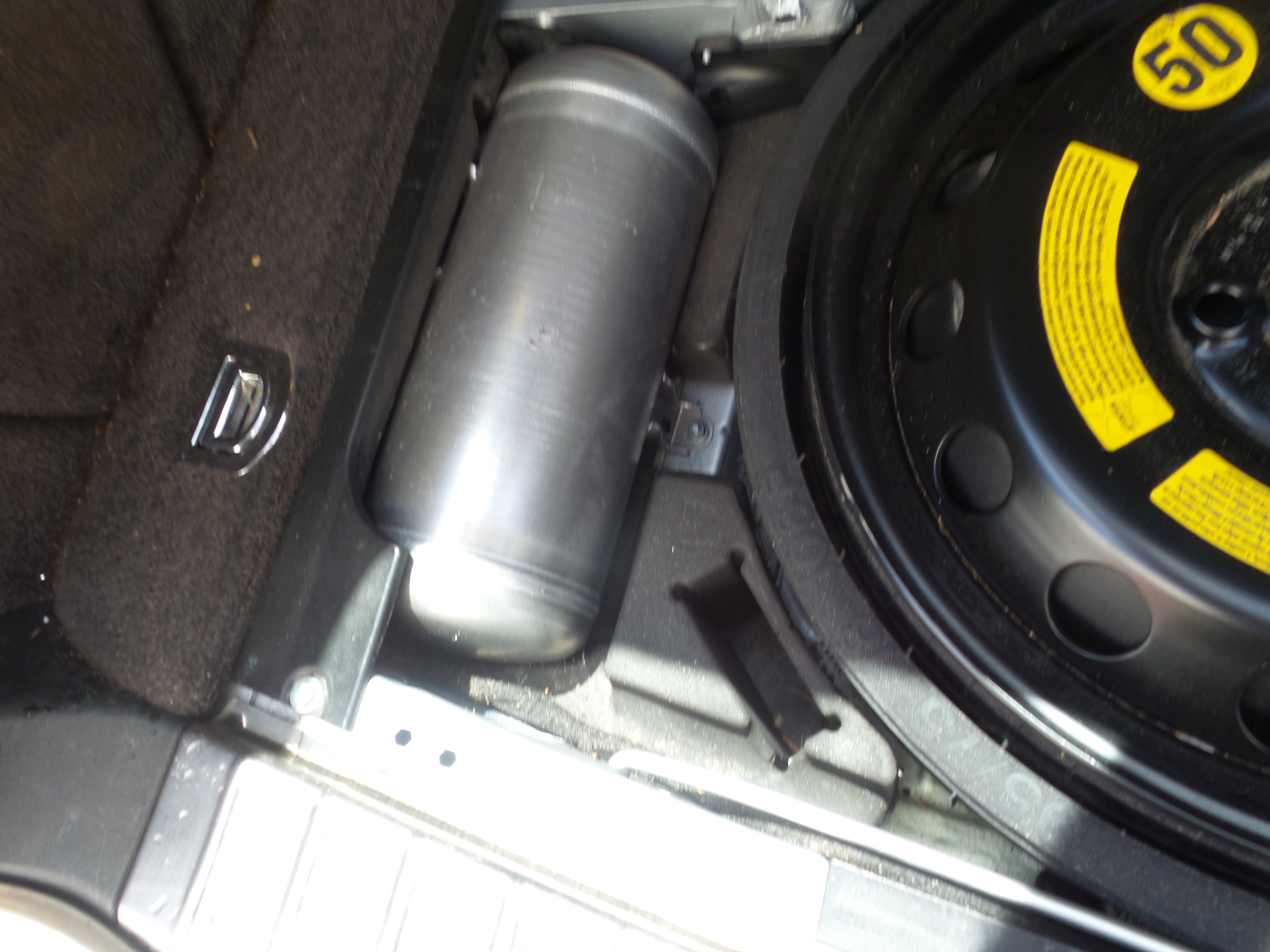 Used 2004 Porsche Cayenne Turbo image 23