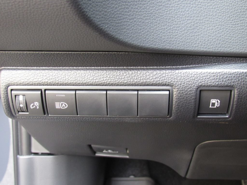 New 2026 Toyota Corolla XLE FWD image 33