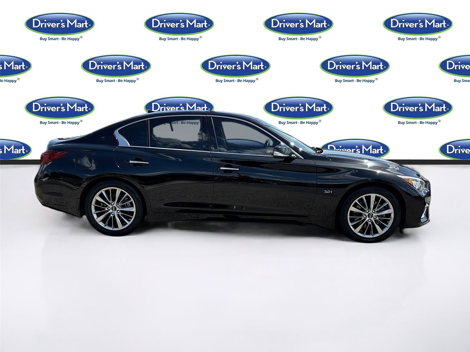 Used 2019 INFINITI Q50 Luxe w/ Cargo Package (L96) RWD image 8
