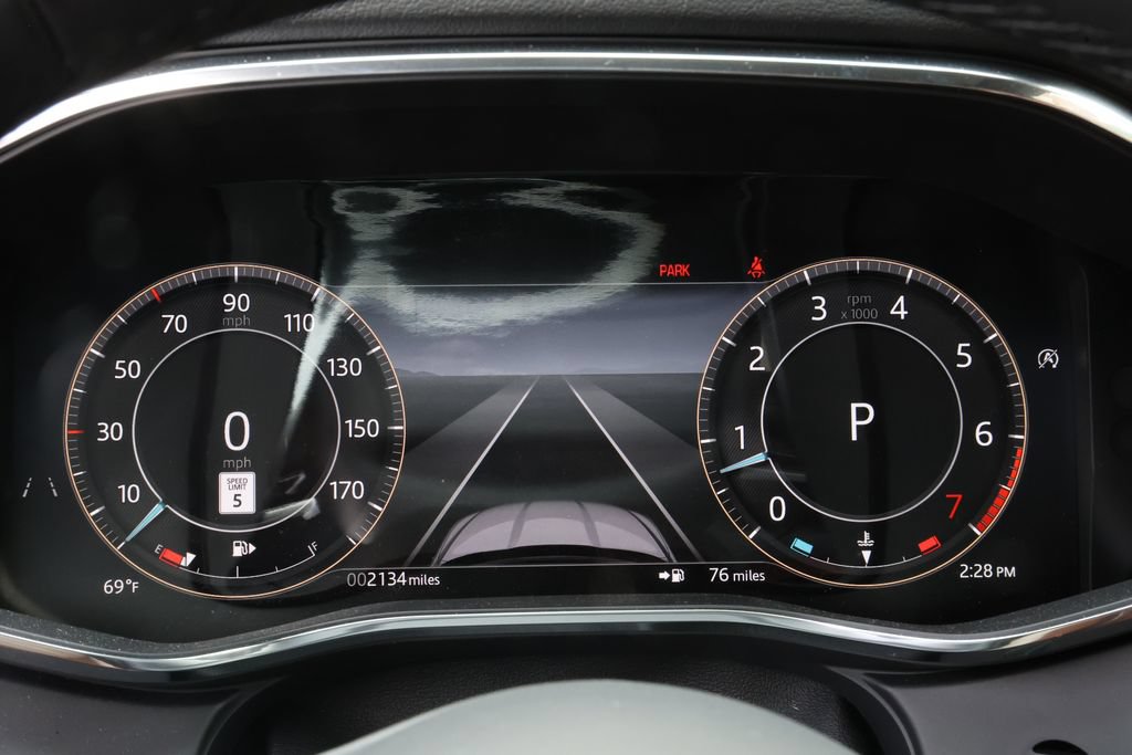 Certified 2026 Jaguar F-PACE R-Dynamic S AWD/4WD image 21