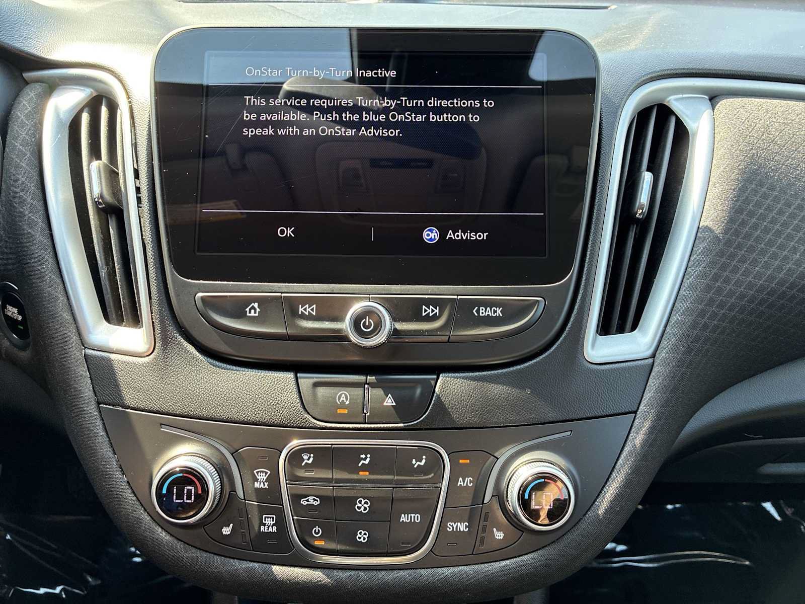 Used 2023 Chevrolet Malibu LT FWD image 18