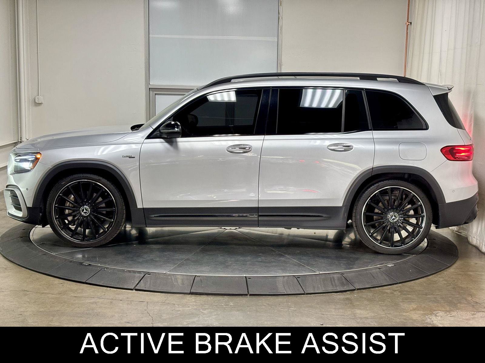 Used 2024 Mercedes-Benz GLB 35 AMG 4MATIC image 6