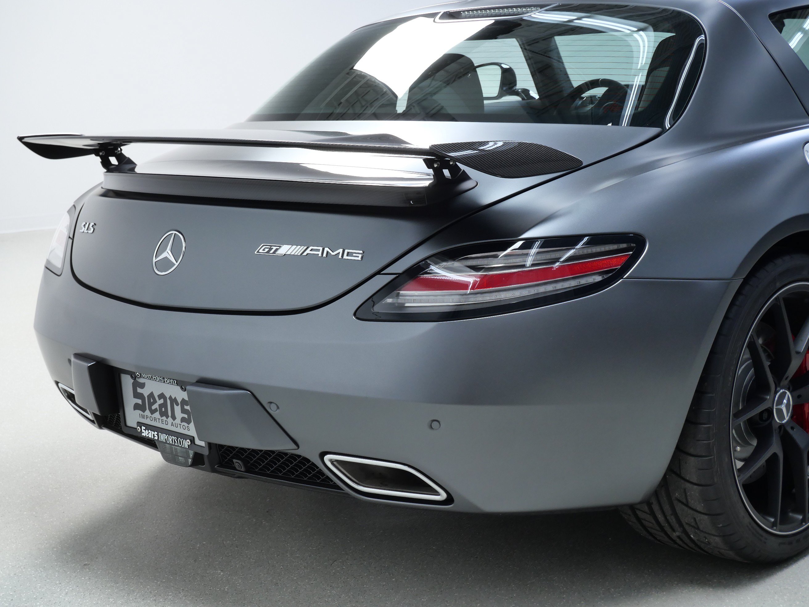 Used 2015 Mercedes-Benz SLS AMG GT Final Edition image 5