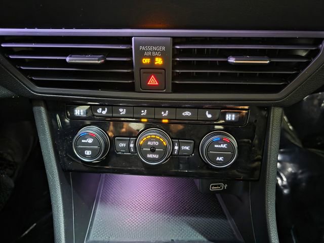 Used 2019 Volkswagen Jetta SEL image 22