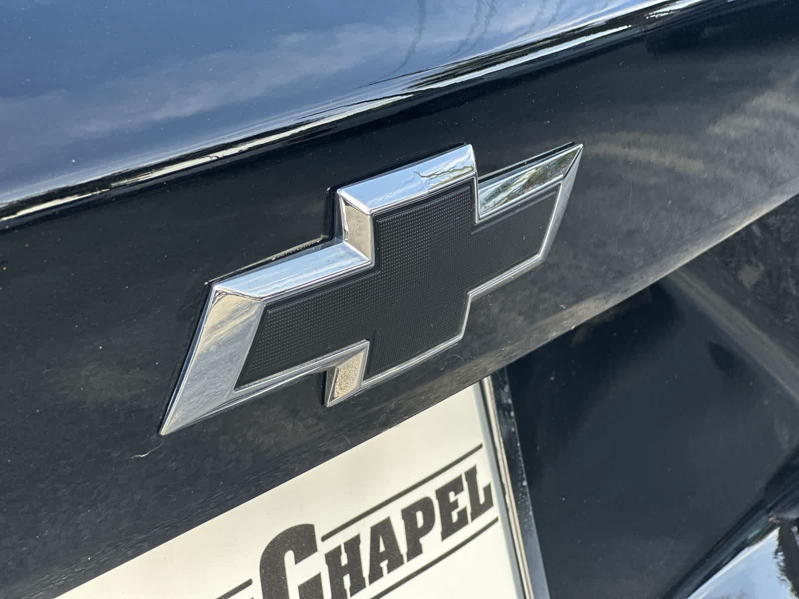 Used 2024 Chevrolet Trax RS w/ Sunroof Package FWD image 8
