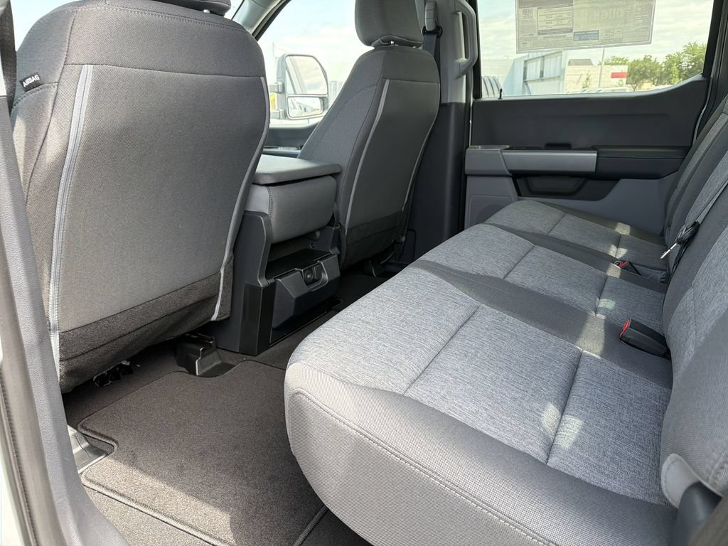 New 2026 Ford F250 XL w/ STX Appearance Package AWD/4WD image 11