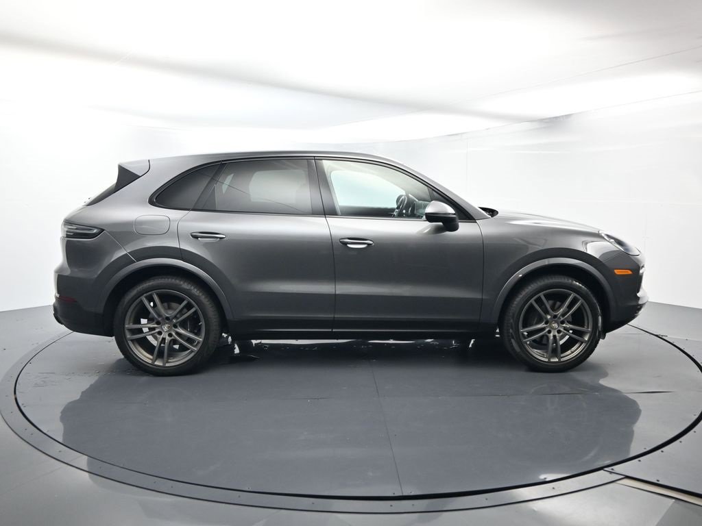 Used 2019 Porsche Cayenne image 16