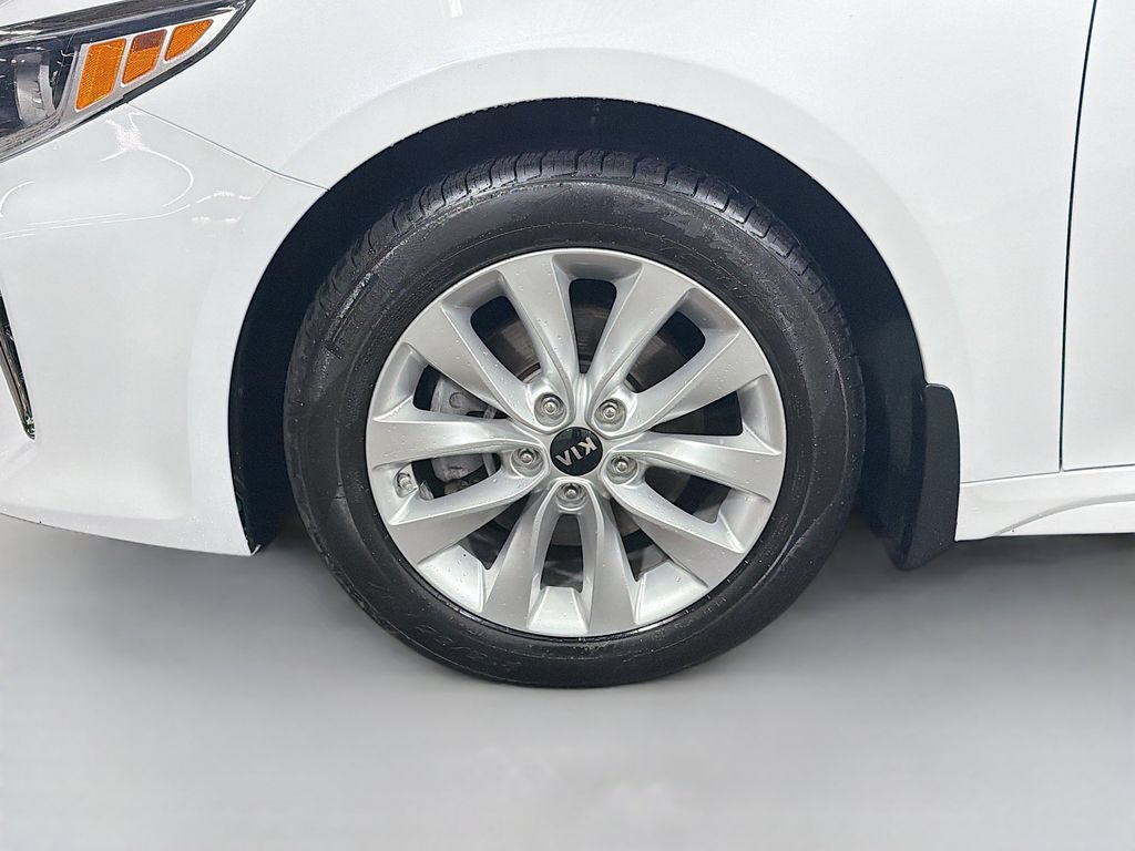 Used 2018 Kia Optima S FWD image 29