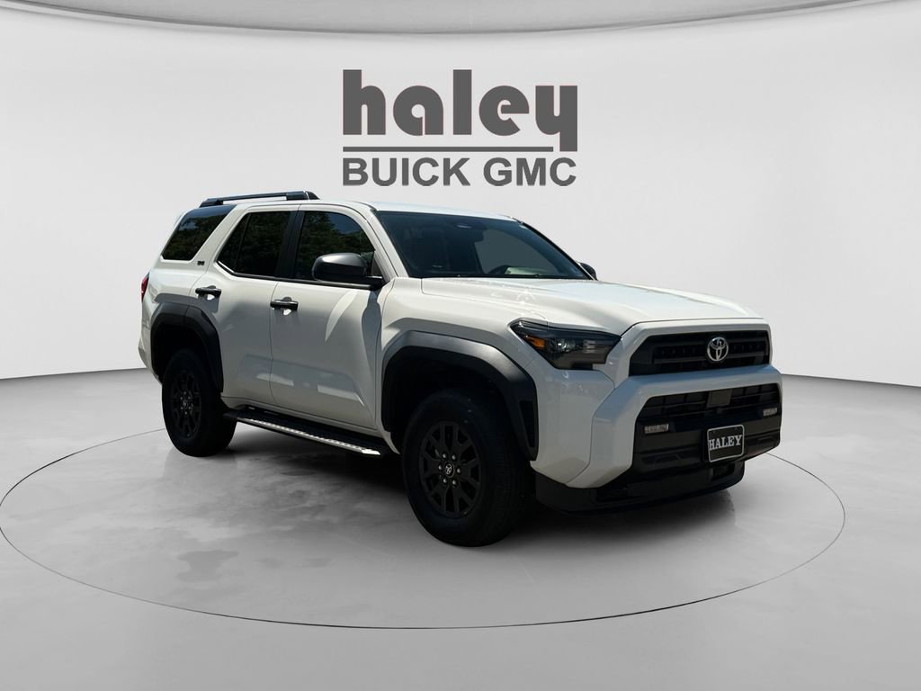 Used 2025 Toyota 4Runner SR5 AWD/4WD image 7