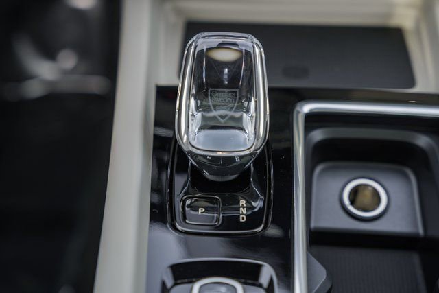 New 2026 Volvo XC60 B5 Ultra w/ Protection Package Premier image 25