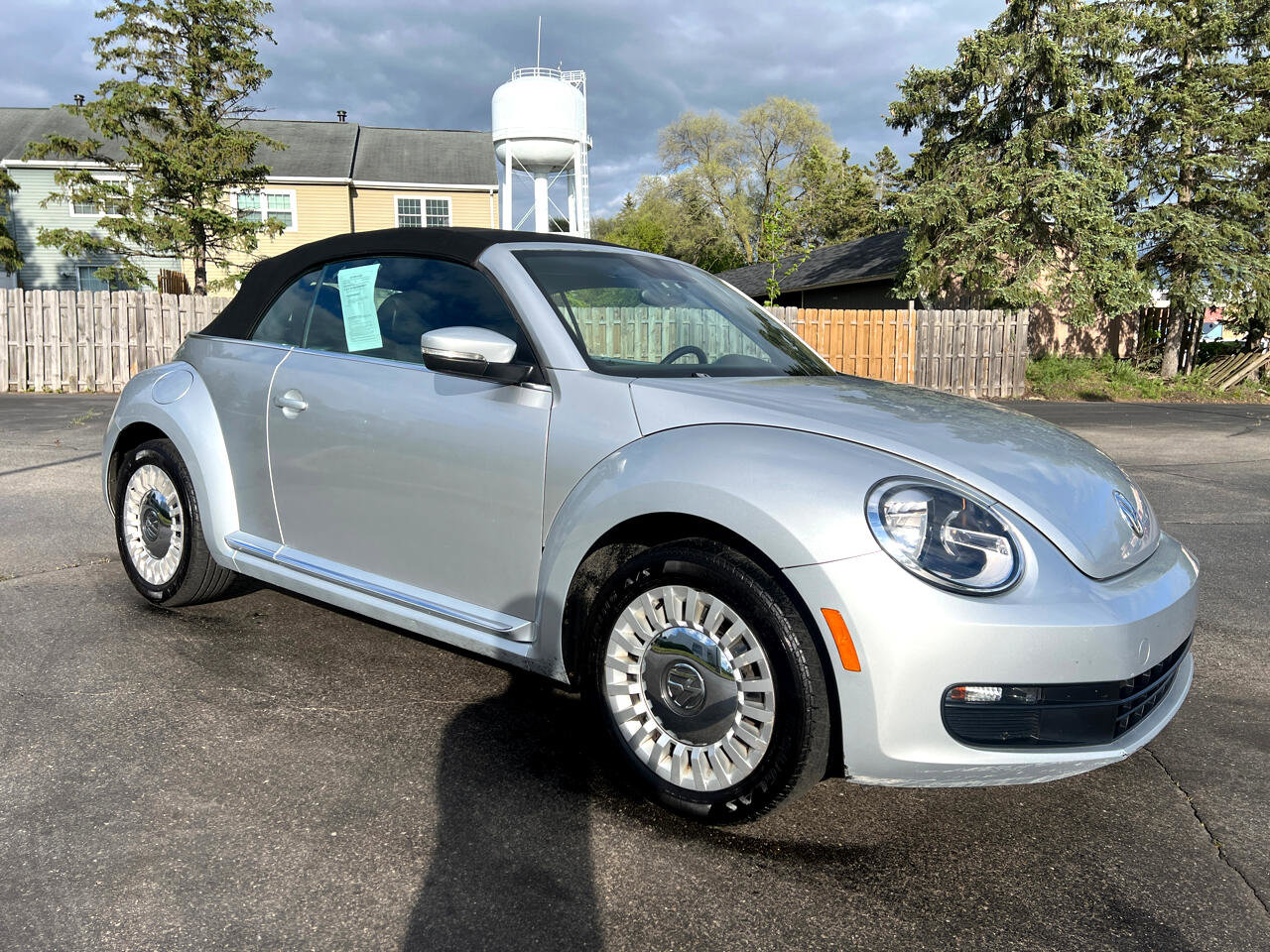 Used 2015 Volkswagen Beetle 1.8T image 10