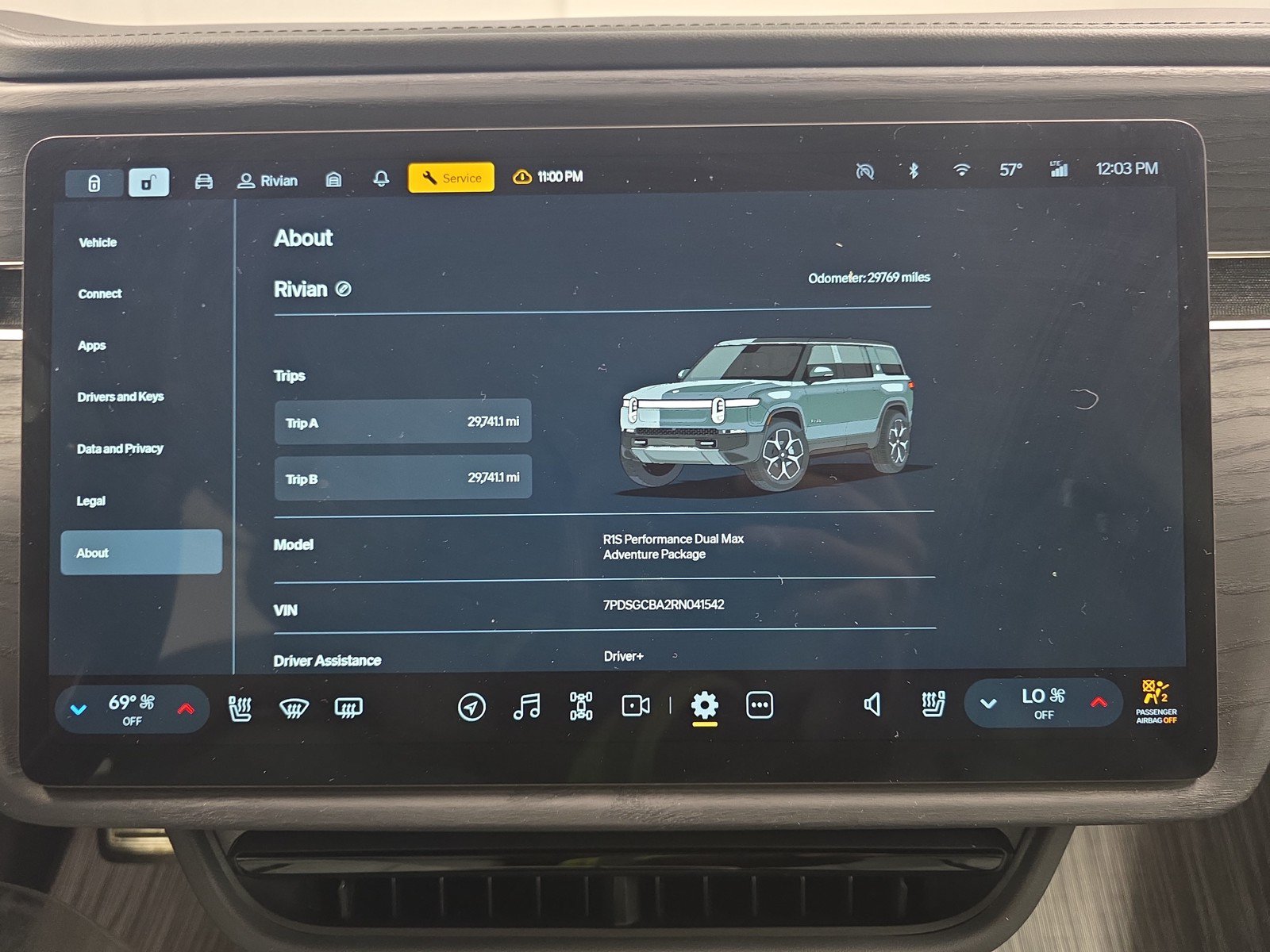 Used 2024 Rivian R1S Adventure AWD/4WD image 29