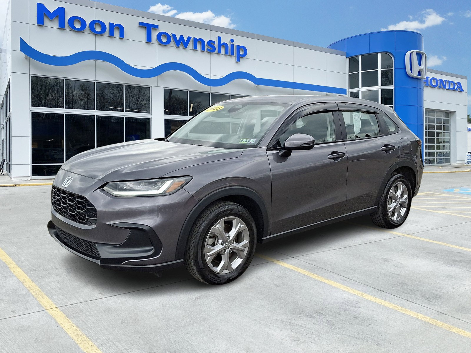 Used 2023 Honda HR-V LX image 3