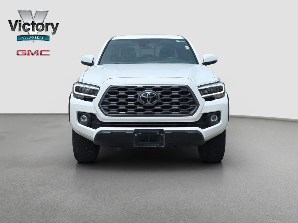 Used 2023 Toyota Tacoma TRD Off-Road AWD/4WD image 2