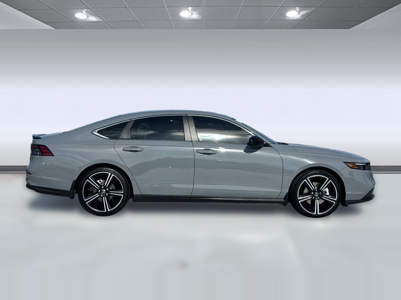 Used 2024 Honda Accord Sport image 7