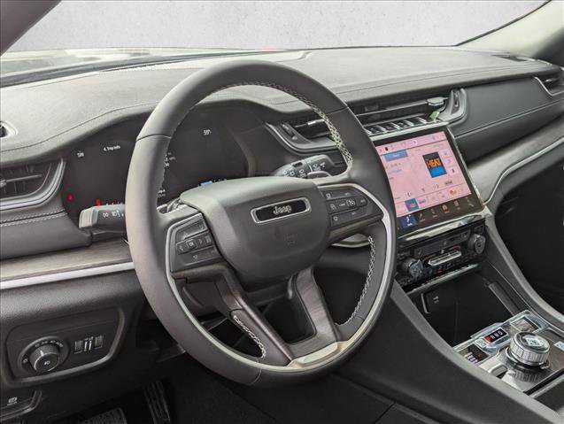 New 2025 Jeep Grand Cherokee L Limited w/ Trailer Tow Package image 3