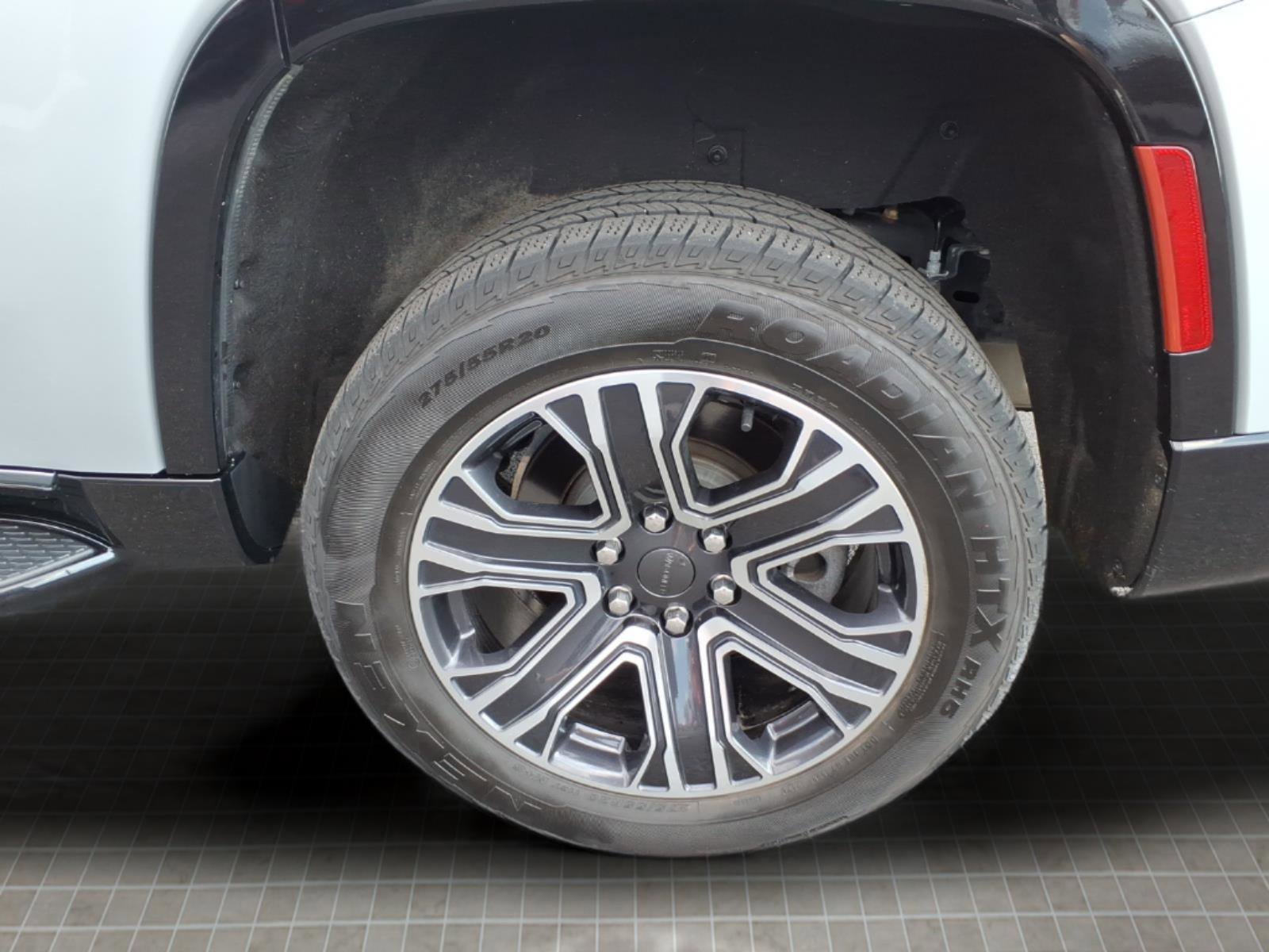 Used 2022 Jeep Wagoneer Series III w/ Flexible Seating Group image 11