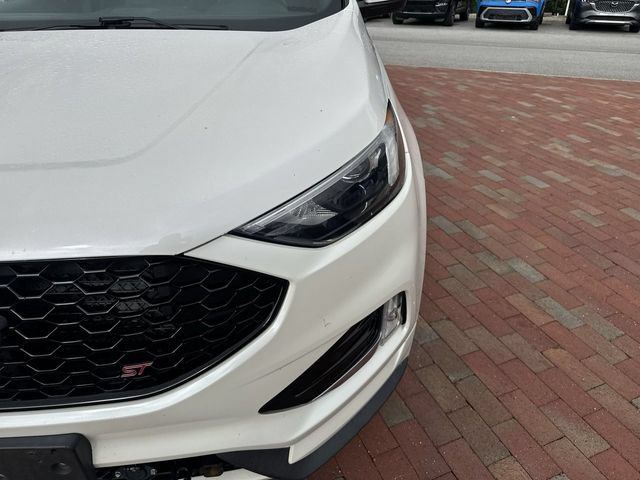 Used 2019 Ford Edge ST w/ Cold Weather Package AWD/4WD image 23