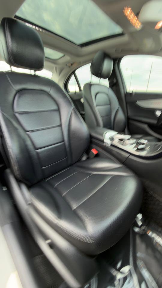 Used 2015 Mercedes-Benz C 300 4MATIC Sedan image 54
